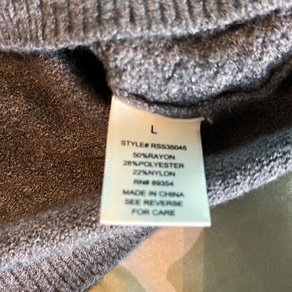 Super soft cable knit sweater and matching skirt set - Picture 5 of 8